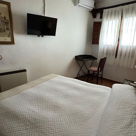 La Troje Oropesana Guest House Екстериор снимка