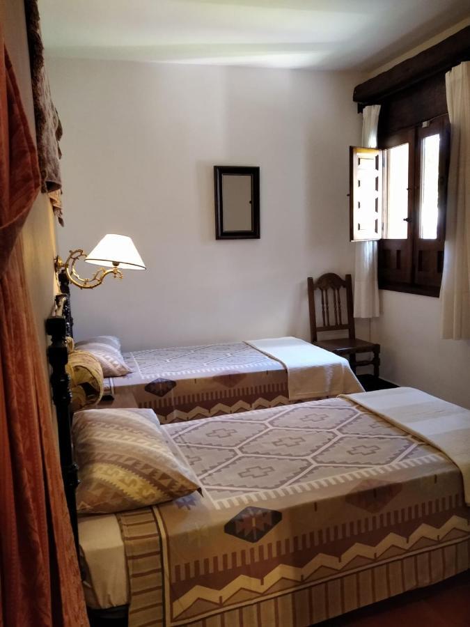 La Troje Oropesana Guest House Екстериор снимка