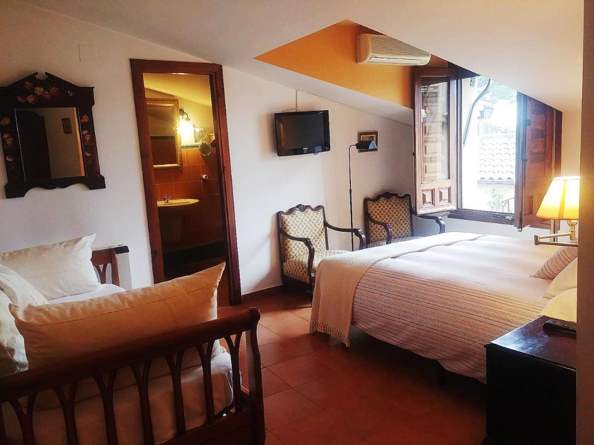 La Troje Oropesana Guest House Екстериор снимка